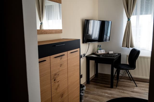 Basic Single Room