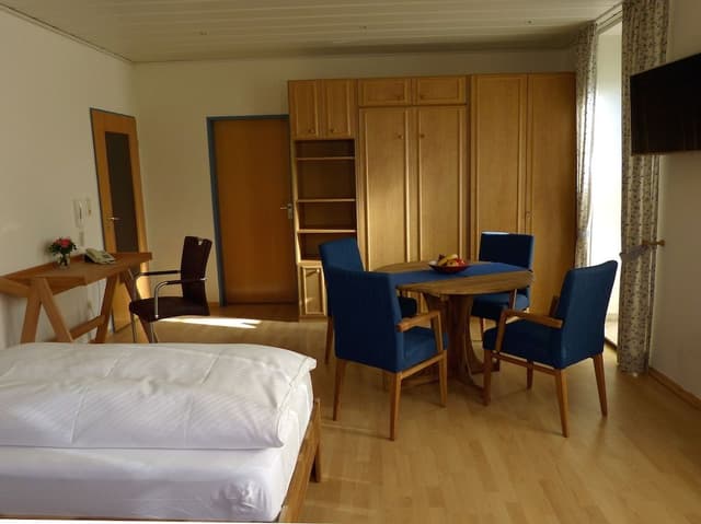 Apartment, 2 Bedrooms, Accessible, Kitchen
