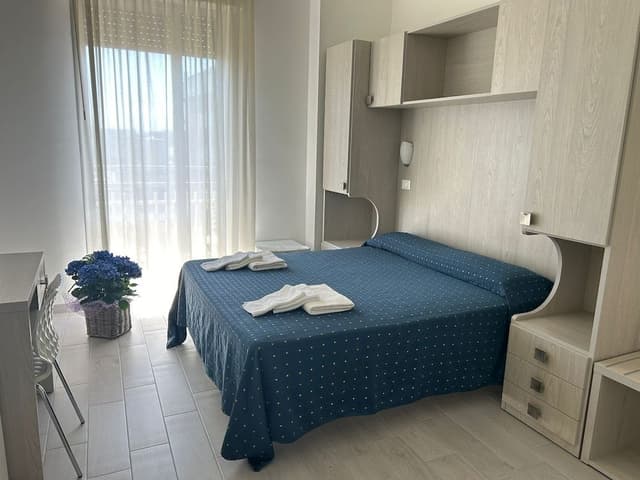 Double Room, Balcony