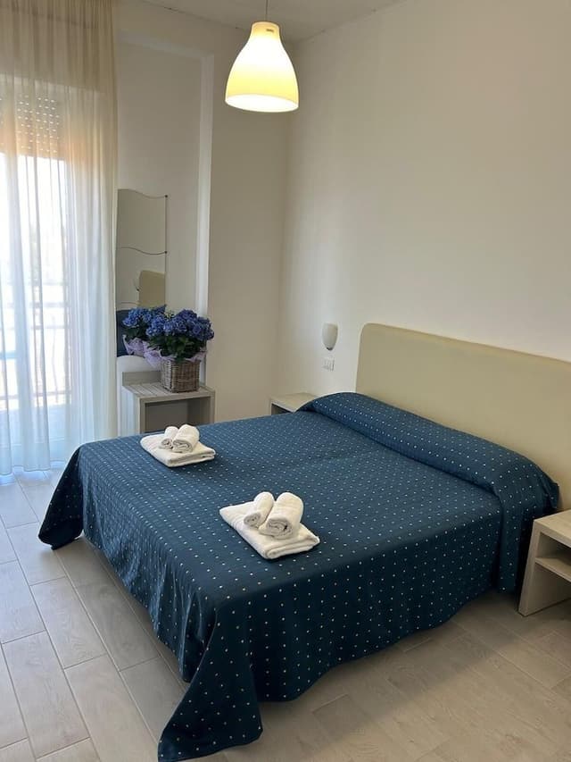 Double Room, Balcony