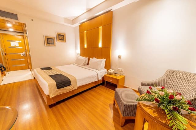 1 Double Bed Deluxe Room (NON SMOKING)