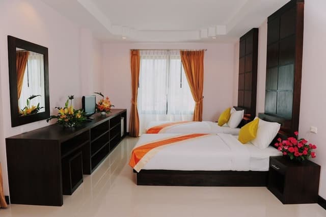 Deluxe Double or Twin Room