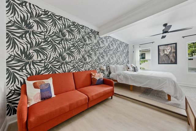 Comfort Room