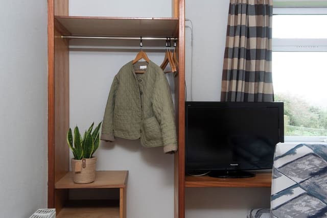 Double Room, 1 King Bed, Pets Allowed