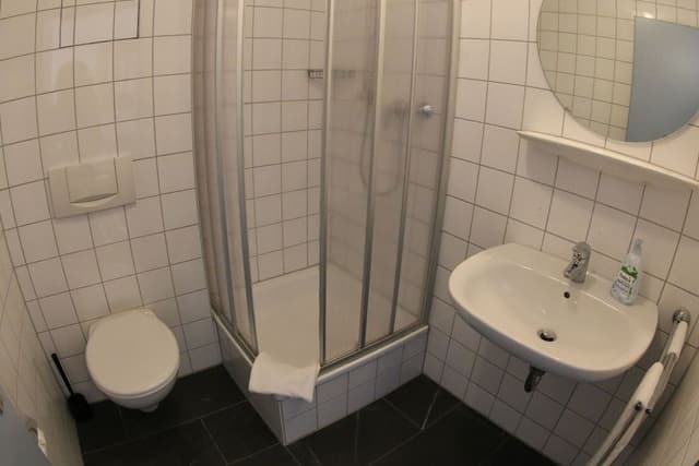 Basic Double Room