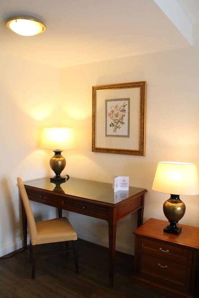 Basic Double Room