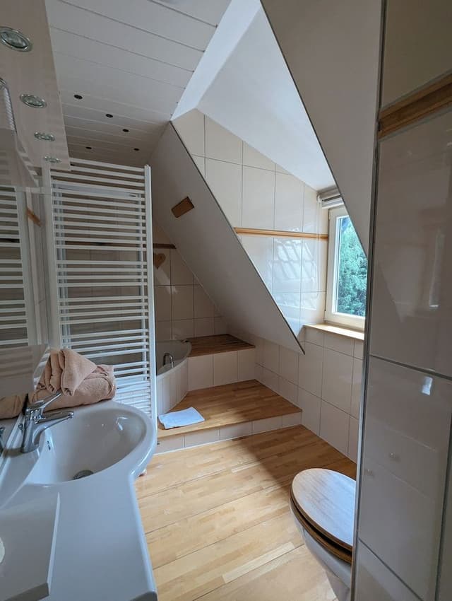 Basic Triple Room