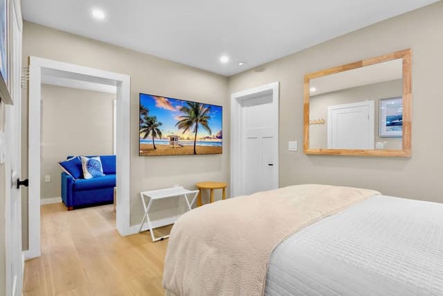 1 Bedroom Queen Suite