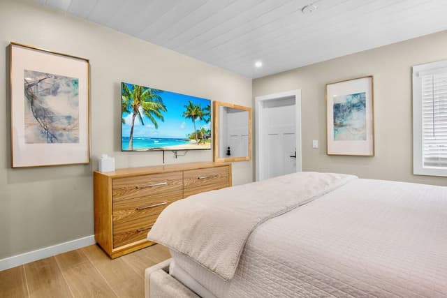 1 Bedroom King Suite