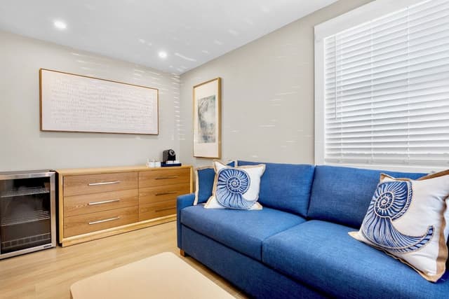 1 Bedroom Queen Suite