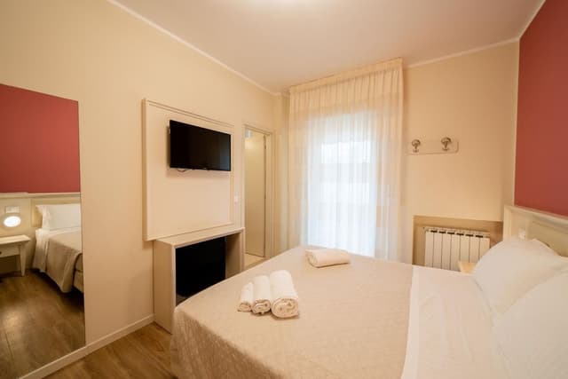 Queen Room