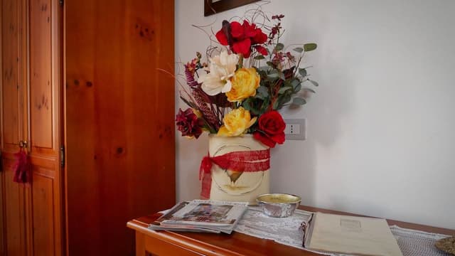 Basic Double Room Single Use, Courtyard View