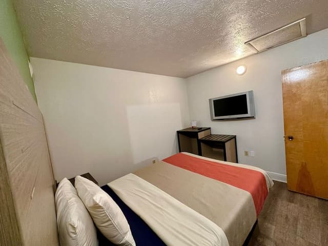 Family Quadruple Room, Multiple Beds