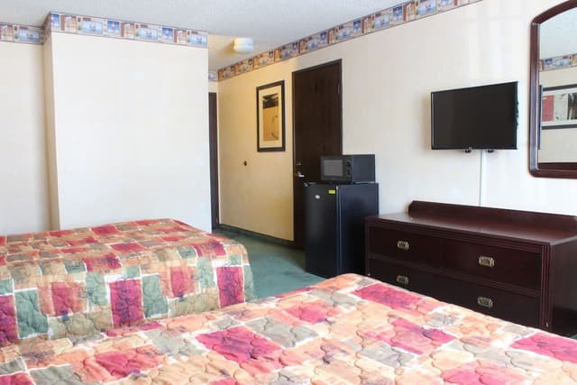 Standard Room, 2 Double Beds