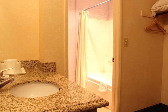 Standard Room, 2 Double Beds