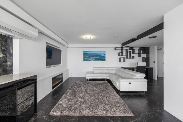 Two-Bedroom Apartment with Ocean View