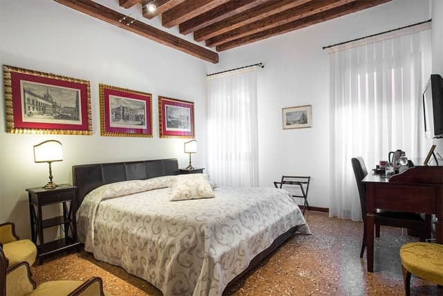 Superior Triple Room, 1 Bedroom, Private Bathroom