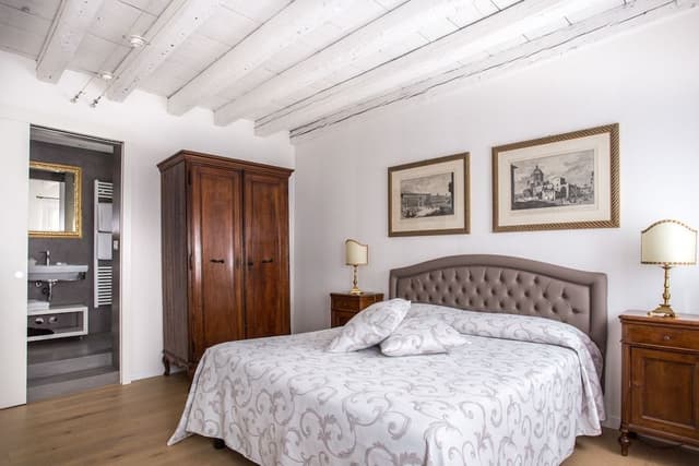Superior Suite, 2 Bedrooms, Private Bathroom