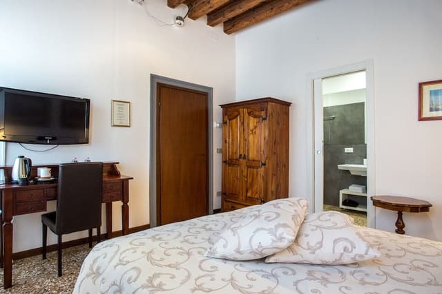 Superior Double Room, 1 Queen Bed