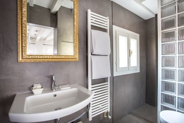 Superior Suite, 2 Bedrooms, Private Bathroom