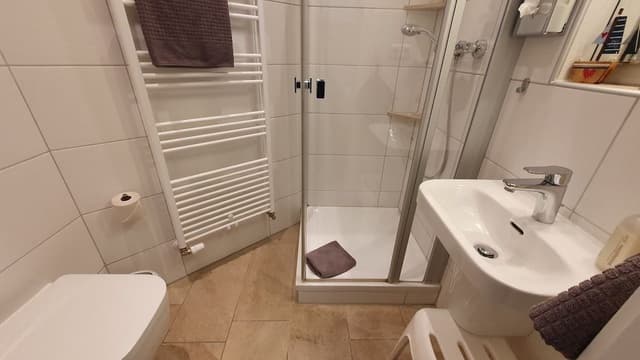 Economy Twin Room
