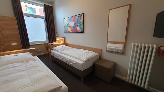 Economy Twin Room