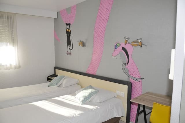 Standard Double Room, 2 Twin Beds