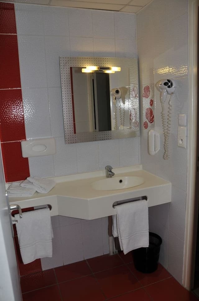 Standard Double Room, 2 Twin Beds