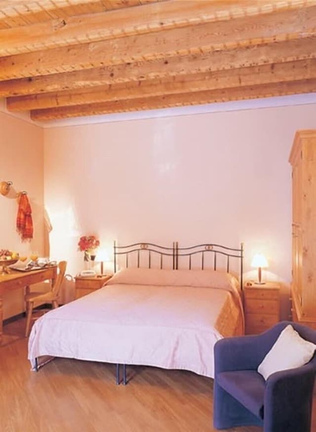 Comfort Double or Twin Room