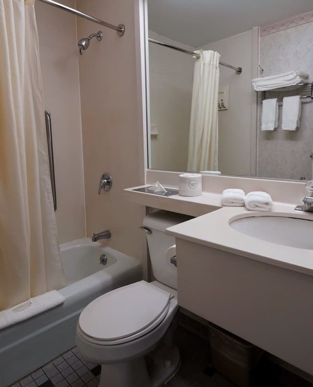 Presidential Suite, Multiple Beds, Non Smoking, Balcony