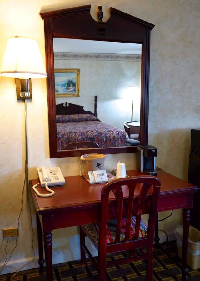 Deluxe Room, 2 Queen Beds, Non Smoking