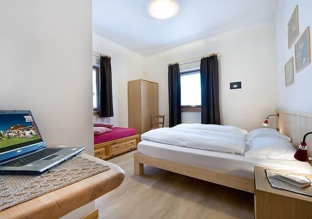 Standard Double Room, 2 Twin Beds