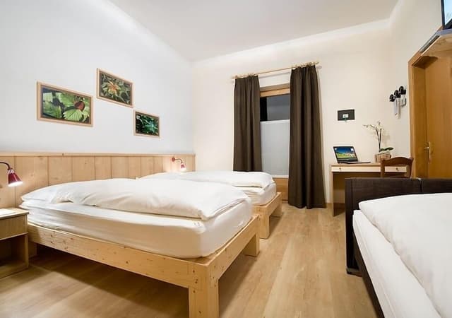 Standard Double Room, 2 Twin Beds
