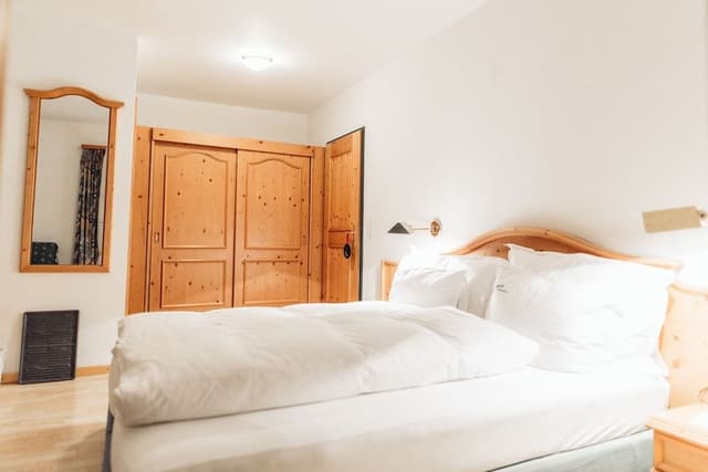 Double Room North