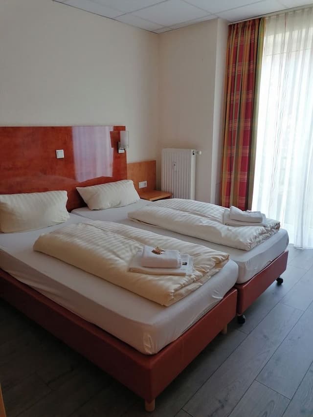 Apartment (4 Adults)