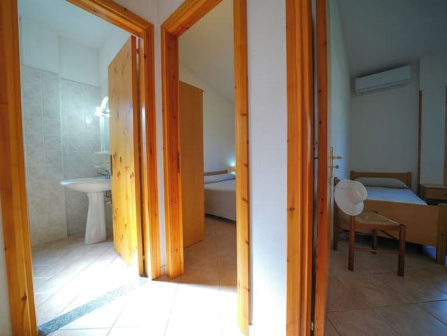 Basic Apartment (Trilo 4 pax)