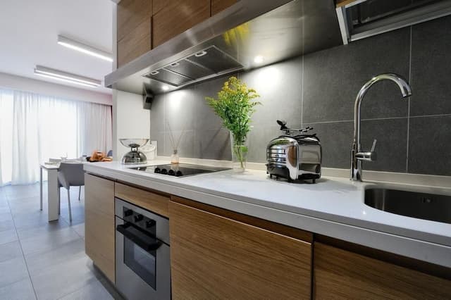 Deluxe Suite, 1 Bedroom, Partial Sea View