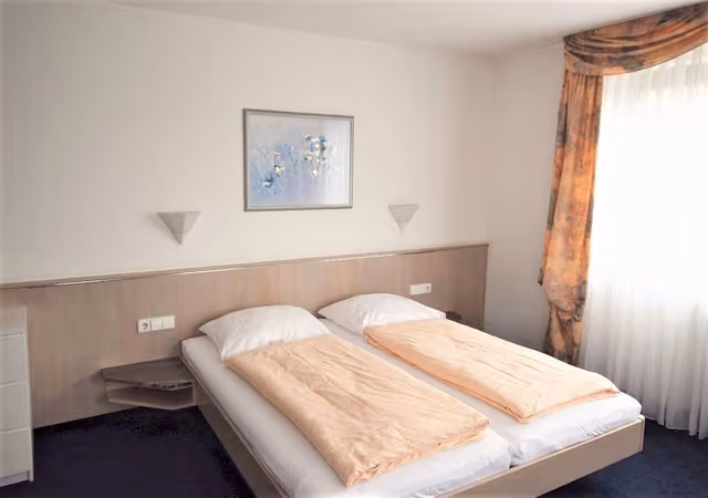 Double Room (101)