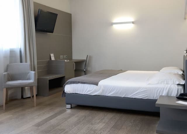 Double Room Single Use