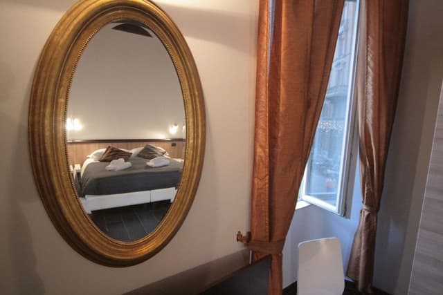 Luxury Double Room, 1 Queen Bed, City View