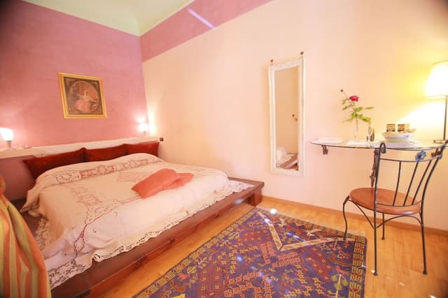 Deluxe Suite, City View