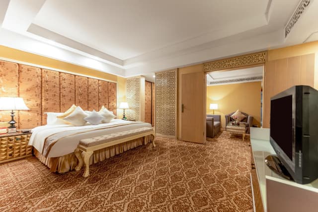 Superior Suite