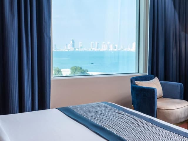 Executive Suite with Sea View