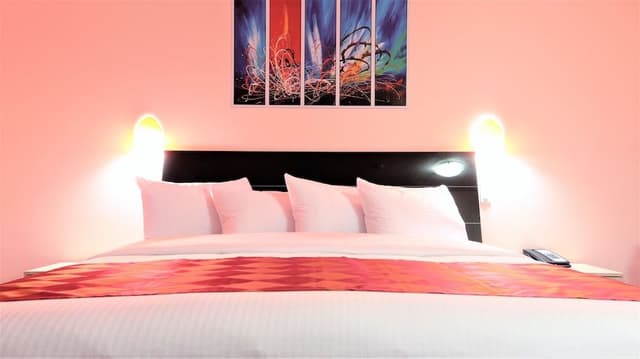 Premium Comfort Room, 1 King Bed