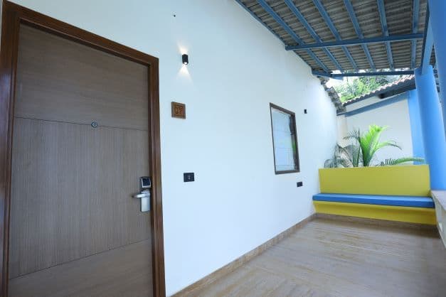 Pool View Cottages