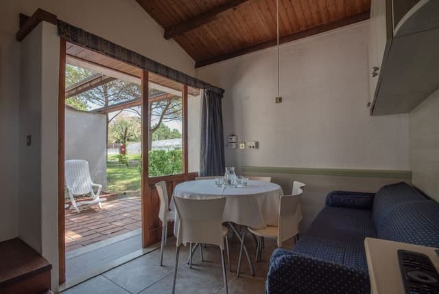 Villa (Beach Access Included)