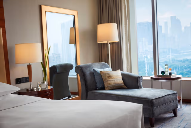 business, guest room, 1 king, city view