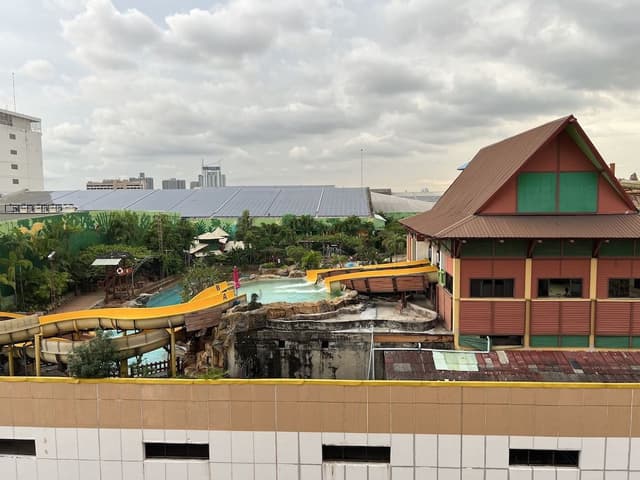 Two Bedroom Suite City View