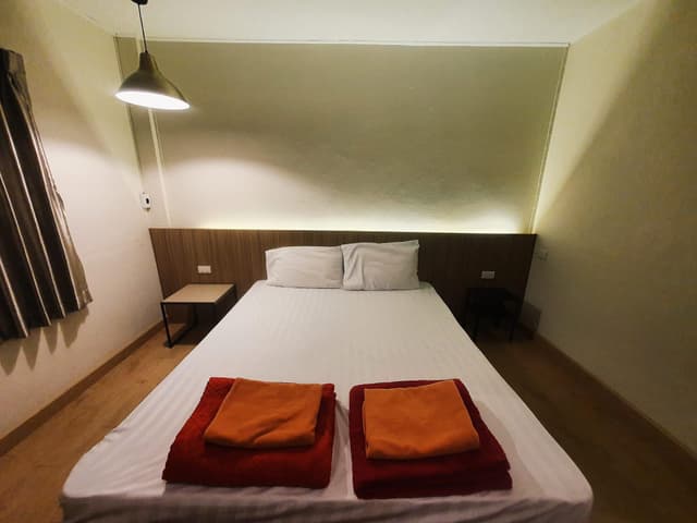 Standard Room B