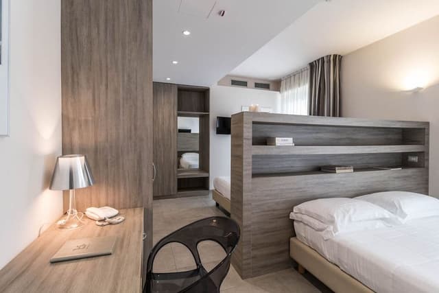 Family Room, Balcony, City View